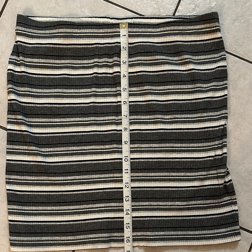 GARAGE Y2K Monochrome Cotton-Blend Jersey Flattering Striped Pencil Skirt Sz L - Picture 4 of 5